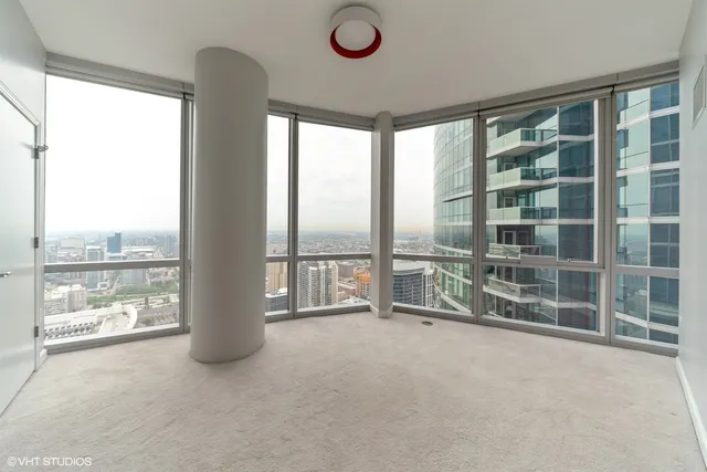 $7,300 | 1211 South Prairie Avenue, Unit 4805, Chicago, IL 60605