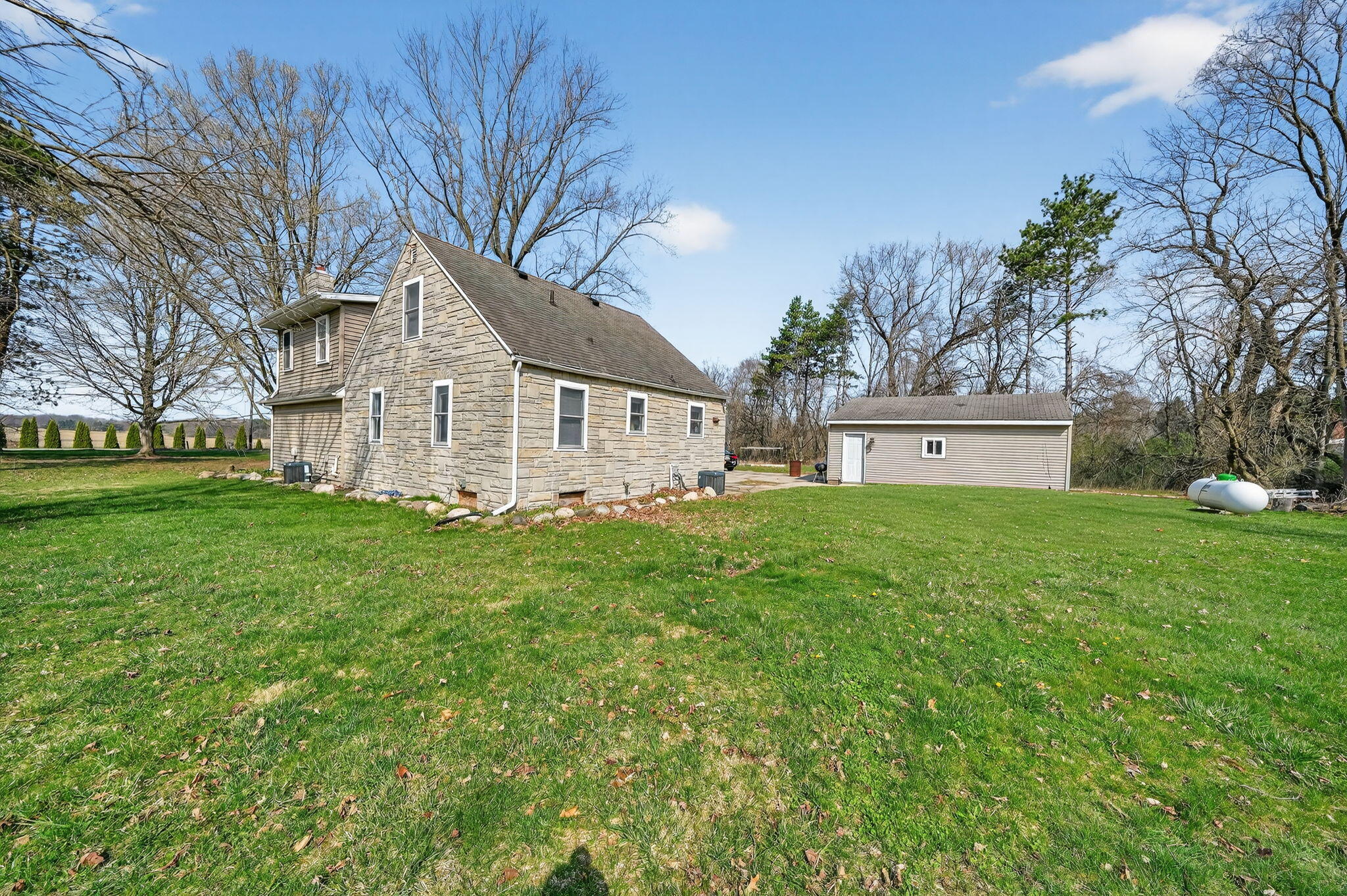 70111 Fir Road Niles, MI 49120 - Photo 41 of 51 70111 N Fir Rd-25