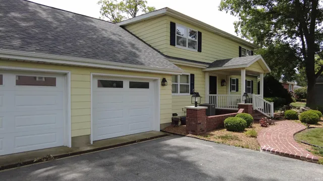 $599,500 | 5384 East Quiet Water Court, Monticello, IN 47960