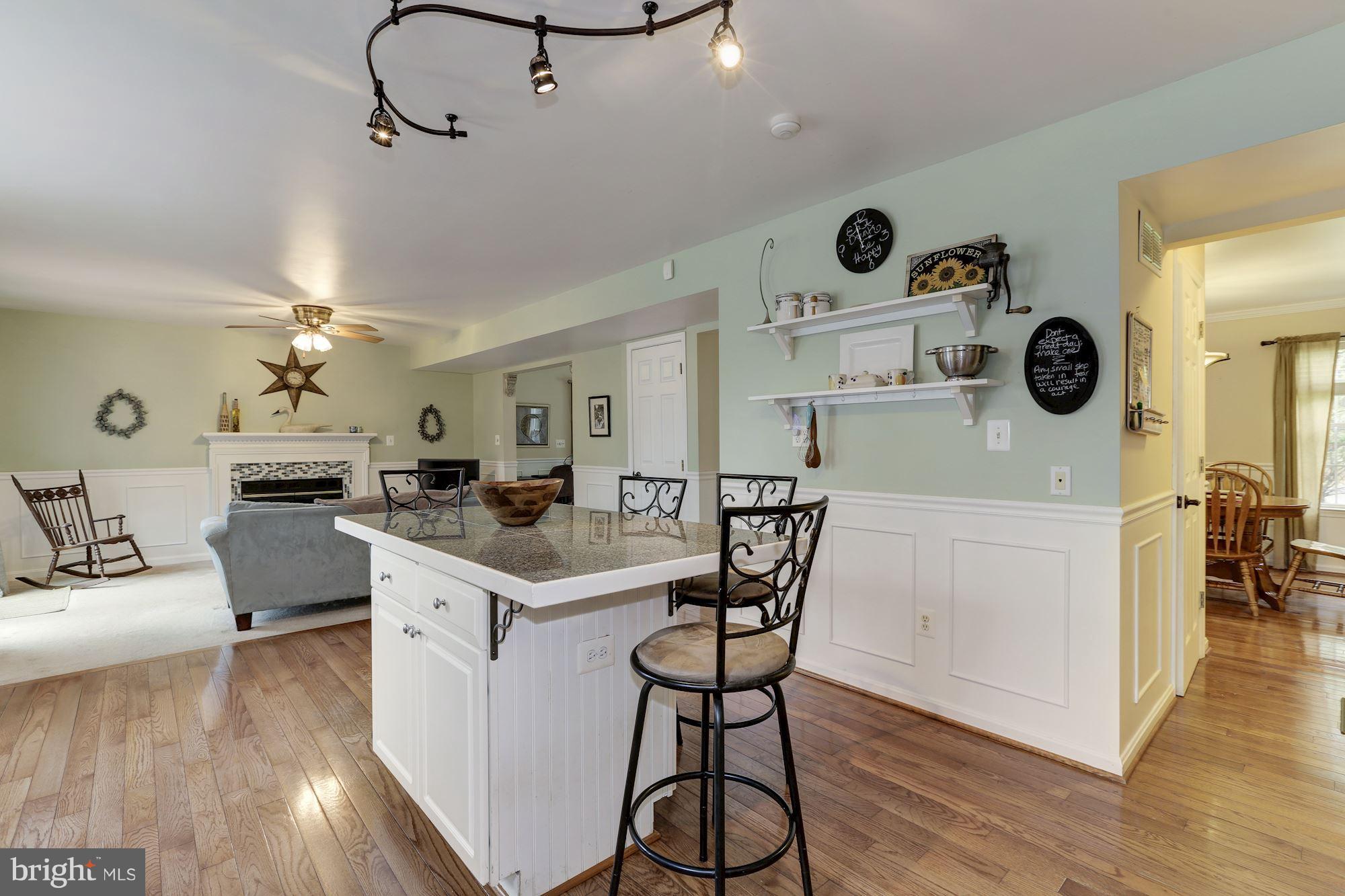 1443 Middletown Road Annapolis, MD 21409 - Photo 8 of 25 Large updated kitchen