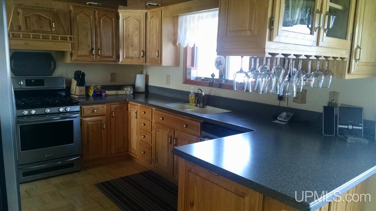 108 Morgan Meadows Road Marquette, MI 49855 - Photo 3 of 23 Gallery Image 3