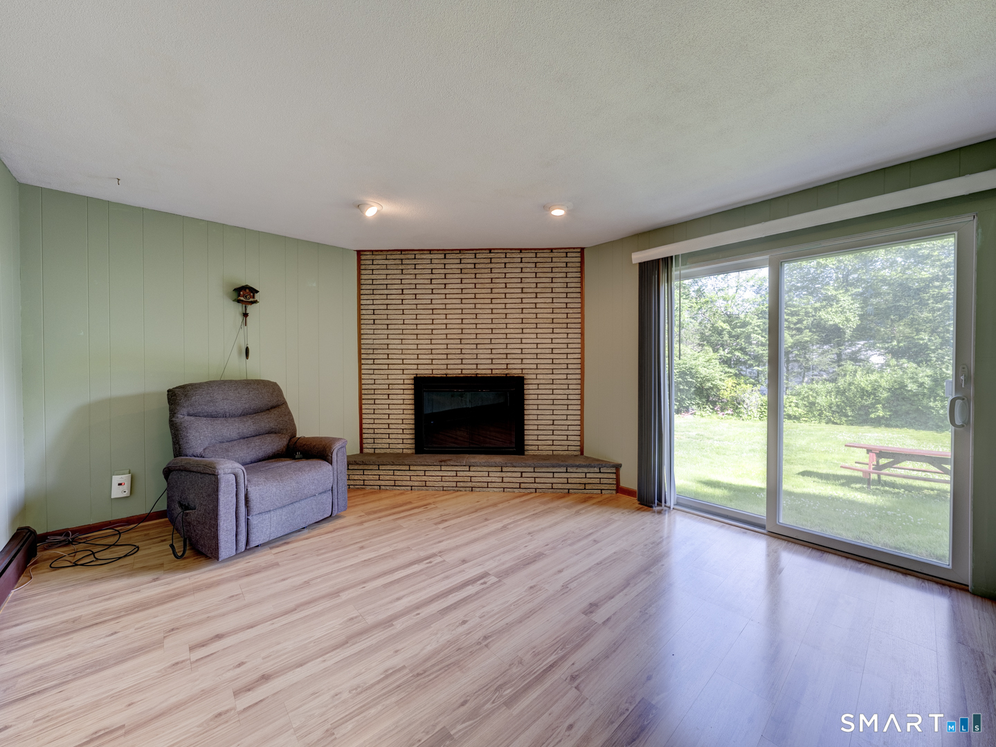 63 Chamberlain Street Torrington, CT 06790 - Photo 20 of 39