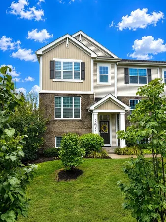 $3,400 | 30-w051 Brayman Court, Warrenville, IL 60563