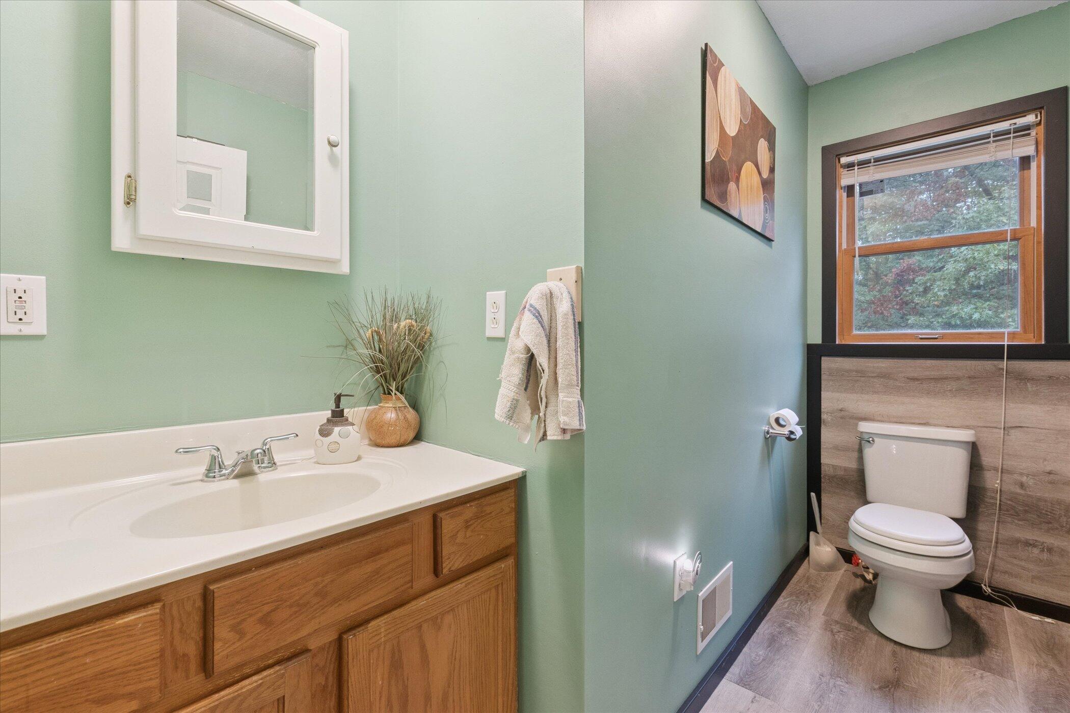 11905 Spencer Road Sumner, MI 48889 - Photo 33 of 33 27-11905-E-Spencer-Rd-Sumner-MI-48889-Wi