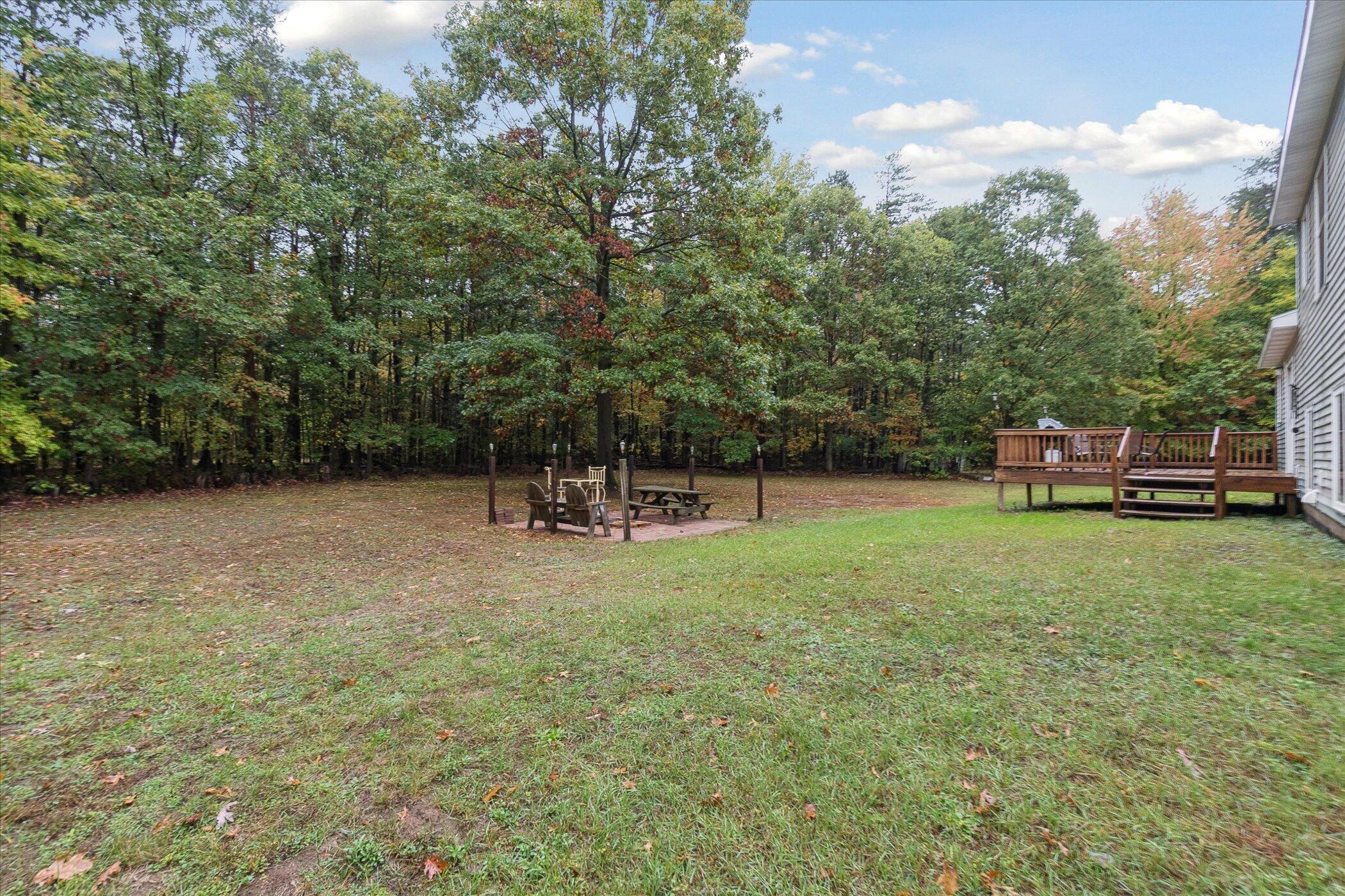 11905 Spencer Road Sumner, MI 48889 - Photo 8 of 33 32-11905-E-Spencer-Rd-Sumner-MI-48889-Wi