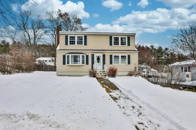 $449,000 | 11 Vespa Lane, Nashua, NH 03064