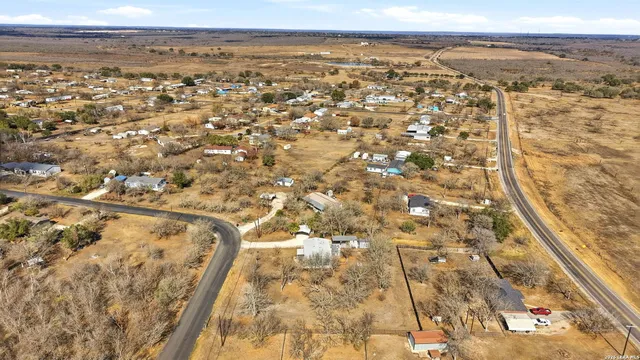 $235,000 | 113 County Road 5631, Castroville, TX 78009