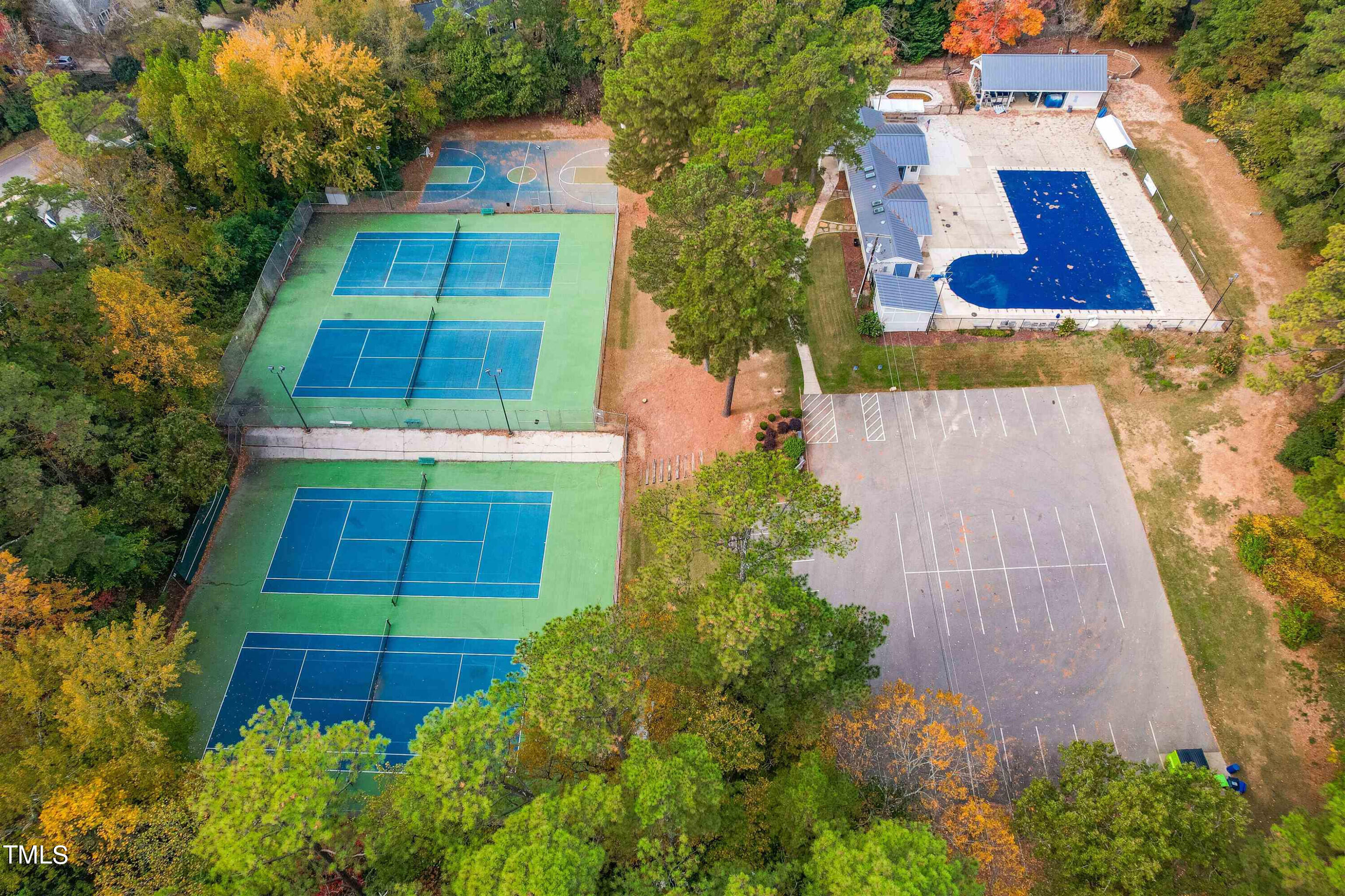 529 Harvard Street Raleigh, NC 27609 - Photo 47 of 48 Lakemont Drone 1