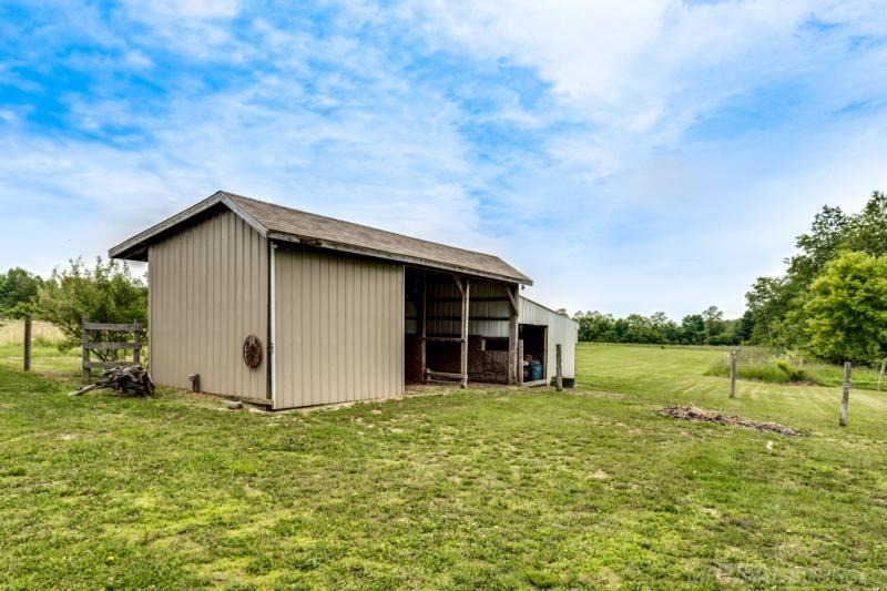 6743 Babcock Road Lexington, MI 48450 - Photo 15 of 24 31384501-14.JPG