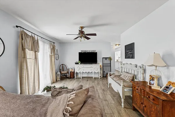 $389,900 | 510 Winston Drive, St. Joseph, IL 61873