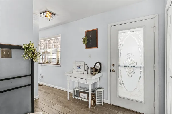 $389,900 | 510 Winston Drive, St. Joseph, IL 61873