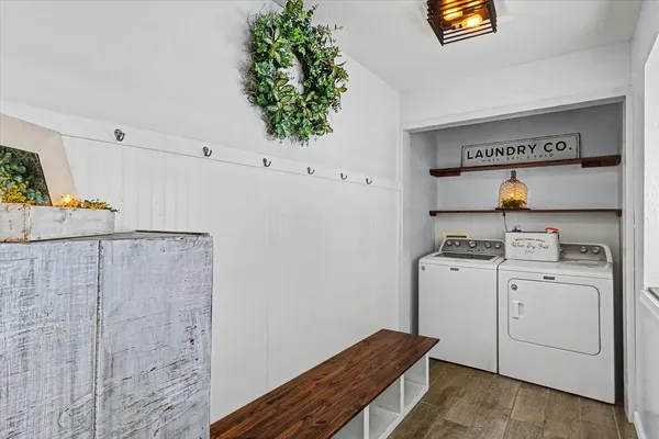 $389,900 | 510 Winston Drive, St. Joseph, IL 61873