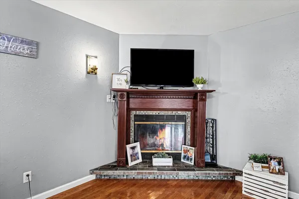 $389,900 | 510 Winston Drive, St. Joseph, IL 61873