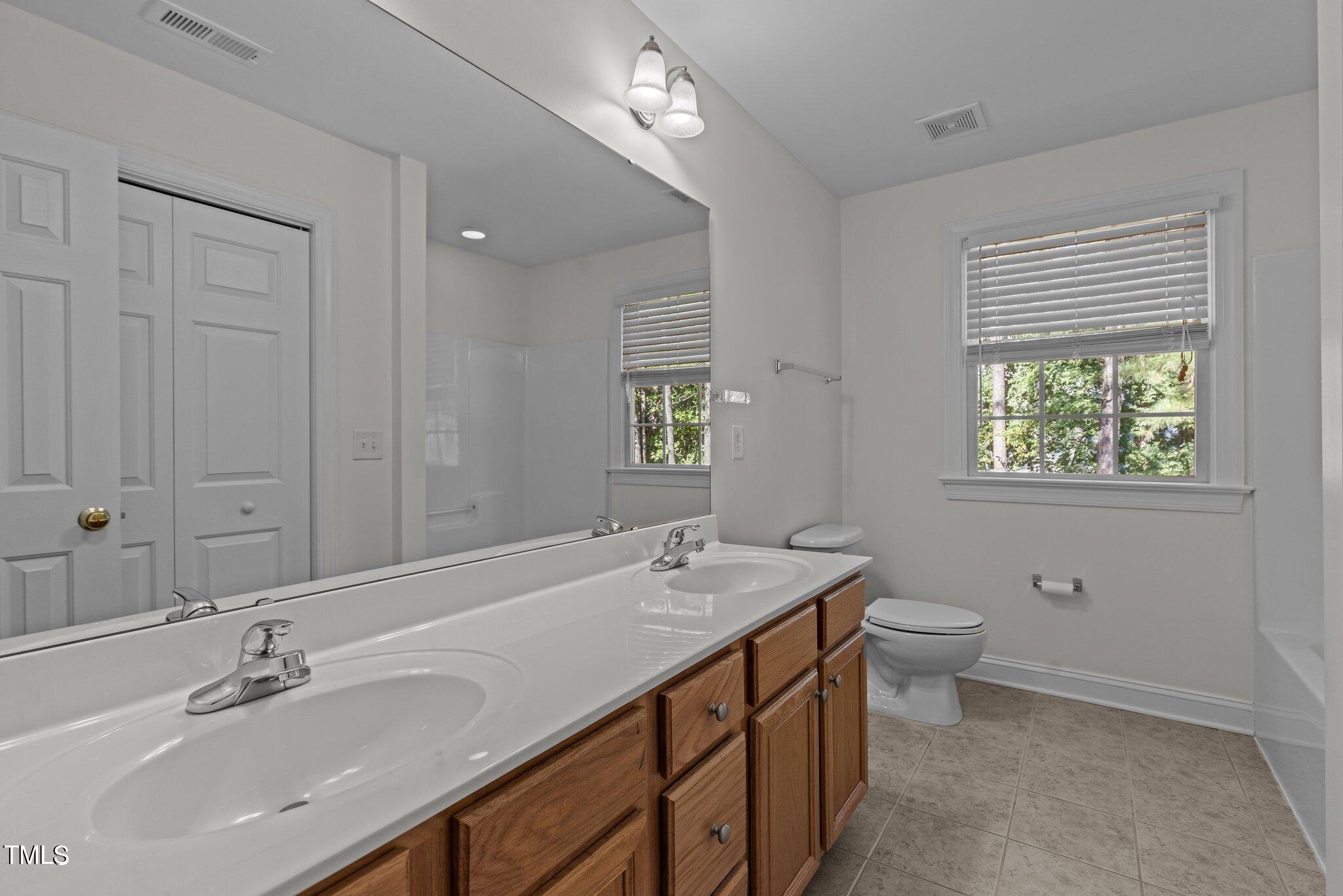 2 Piney Ridge Court Durham, NC 27712 - Photo 52 of 69 2 piney bath up