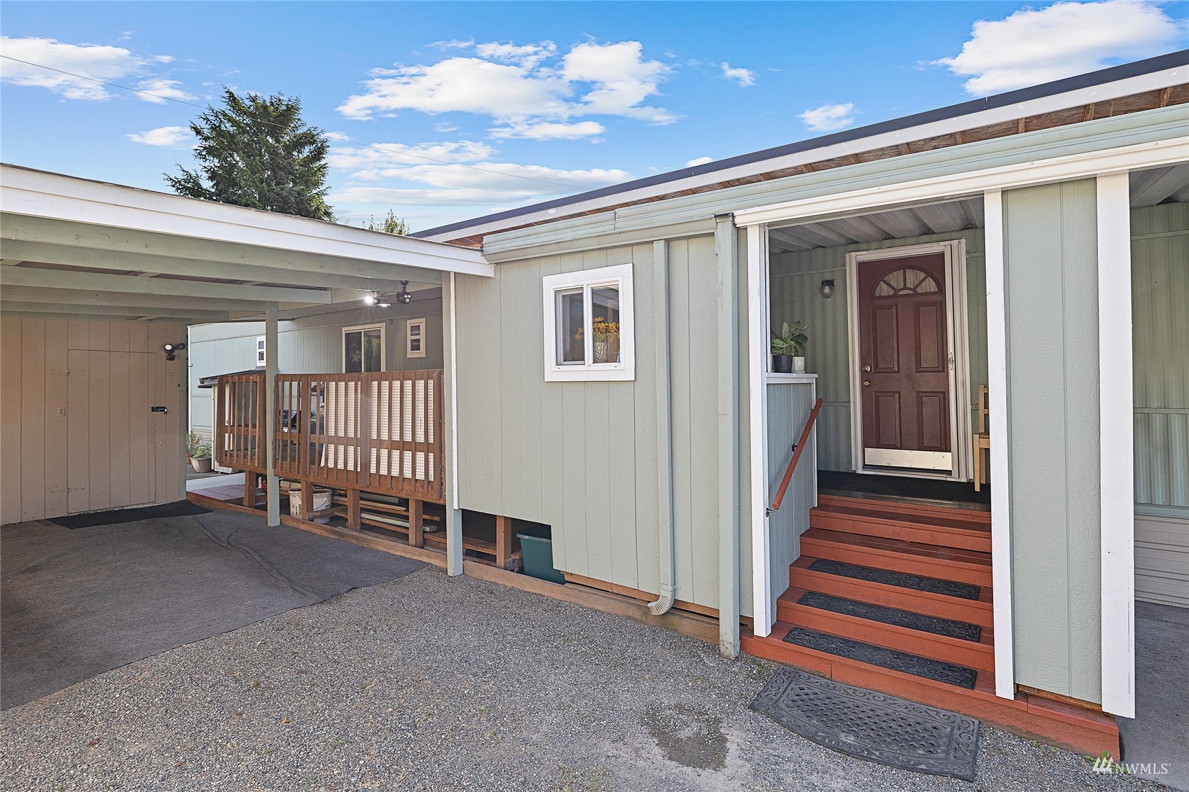 7311 Chambers Creek Road West, Unit 20 University Place, WA 98467 - Photo 4 of 23 a view of a house with stairs and a street