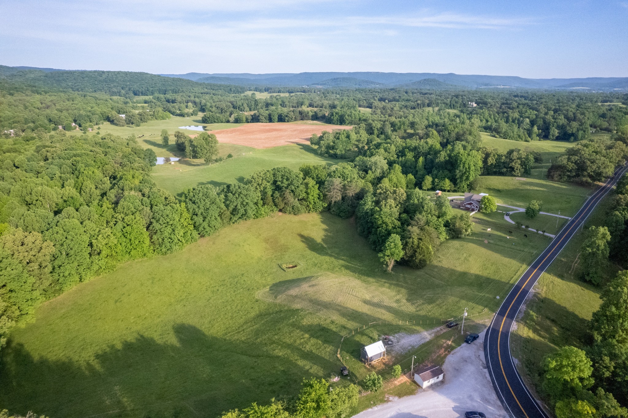 776 Seamons Road Rock Island, TN 38581 - Photo 12 of 41 Gallery Image 12