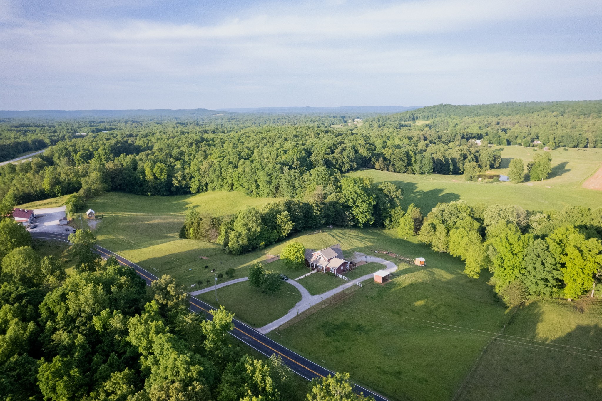 776 Seamons Road Rock Island, TN 38581 - Photo 10 of 41 Gallery Image 10