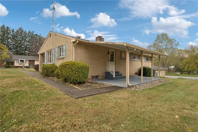 $257,900 | 10 Driving Street, Latrobe, PA 15650