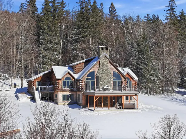 $1,825,000 | 421 Stagecoach Road, Fayston, VT 05673
