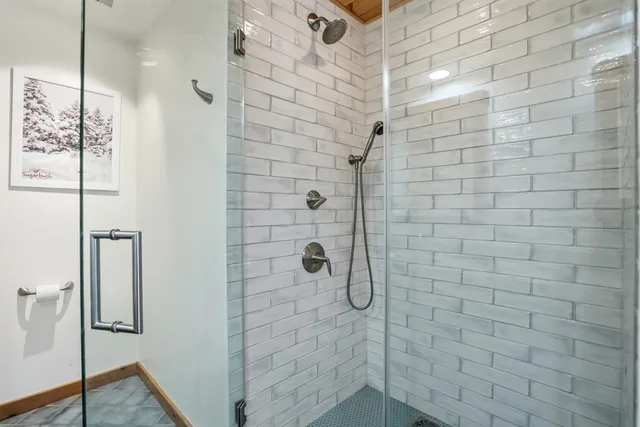 $1,825,000 | 421 Stagecoach Road, Fayston, VT 05673