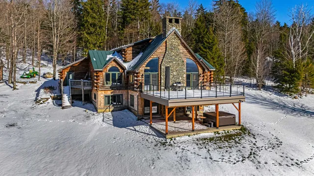 $1,825,000 | 421 Stagecoach Road, Fayston, VT 05673