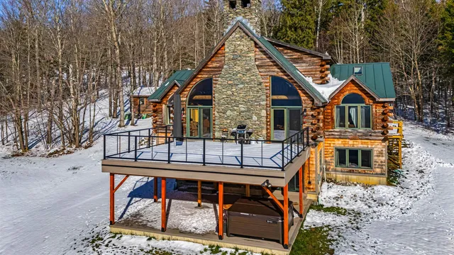 $1,825,000 | 421 Stagecoach Road, Fayston, VT 05673