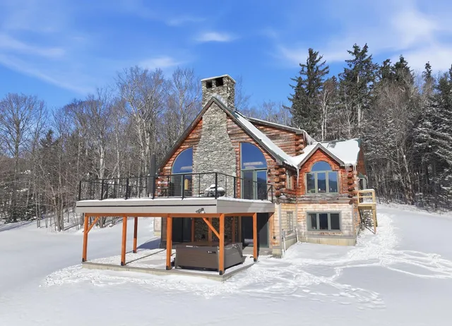 $1,825,000 | 421 Stagecoach Road, Fayston, VT 05673