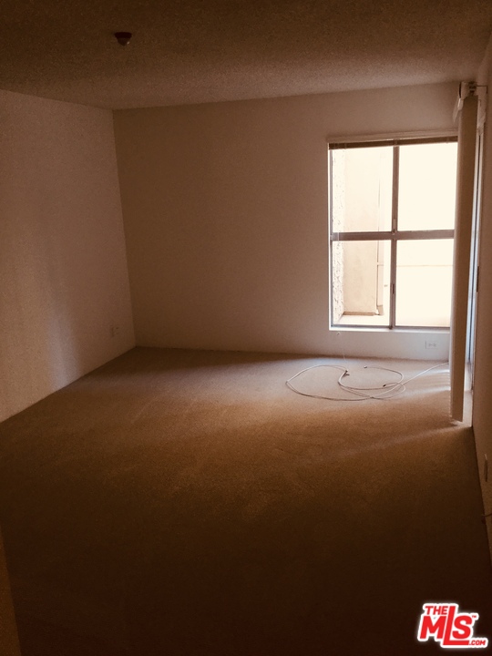 1101 Raintree Circle, Unit 101 Culver City, CA 90230 - Photo 2 of 21