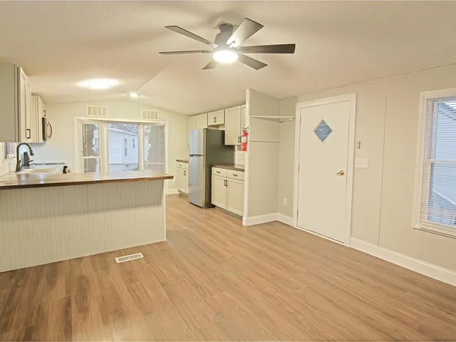 $119,500 | 20 Avenue C, Burlington, VT 05408