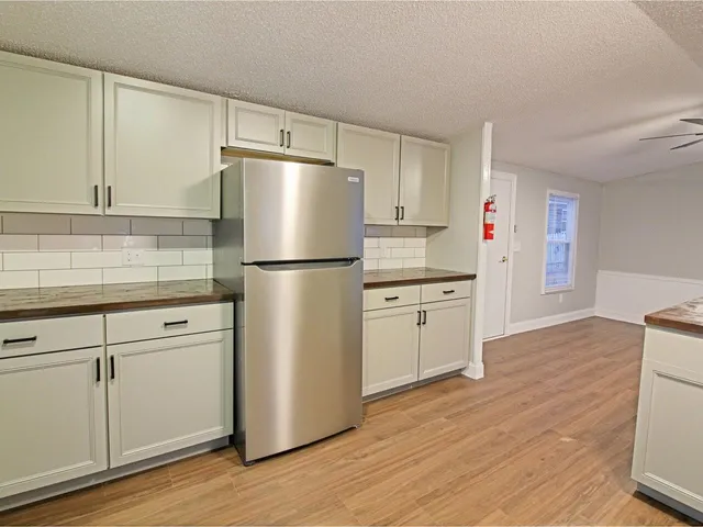 $119,500 | 20 Avenue C, Burlington, VT 05408