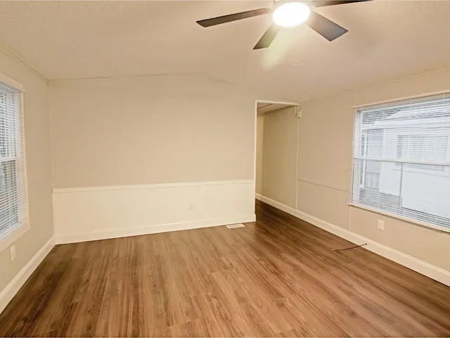 $119,500 | 20 Avenue C, Burlington, VT 05408