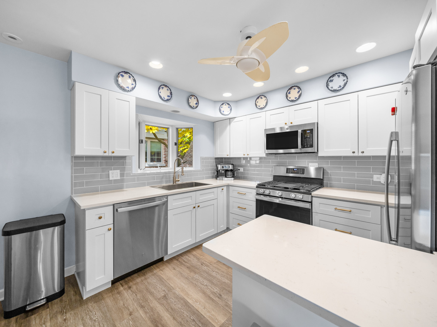 1100 Raleigh Road Glenview, IL 60025 - Photo 13 of 39
