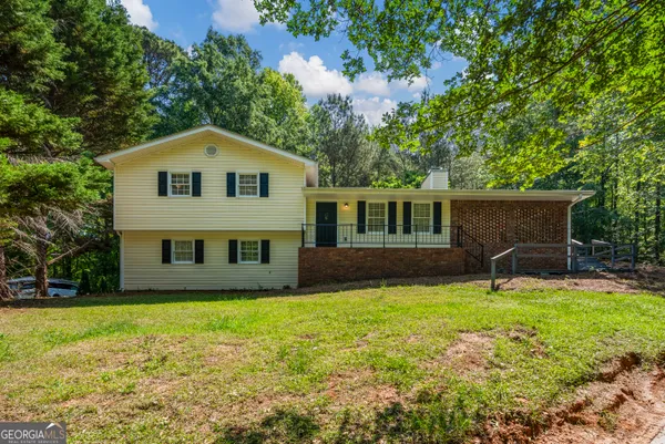 $269,000 | 134 North Lake Drive, LaGrange, GA 30240