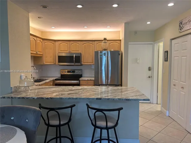 $159,900 | 1520 McKinley Street, Unit 103E, Hollywood, FL 33020