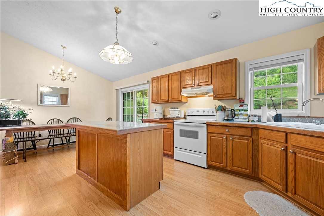 163 Goldfinch Hill Road Boone, NC 28607 - Photo 11 of 42 Gallery Image 11