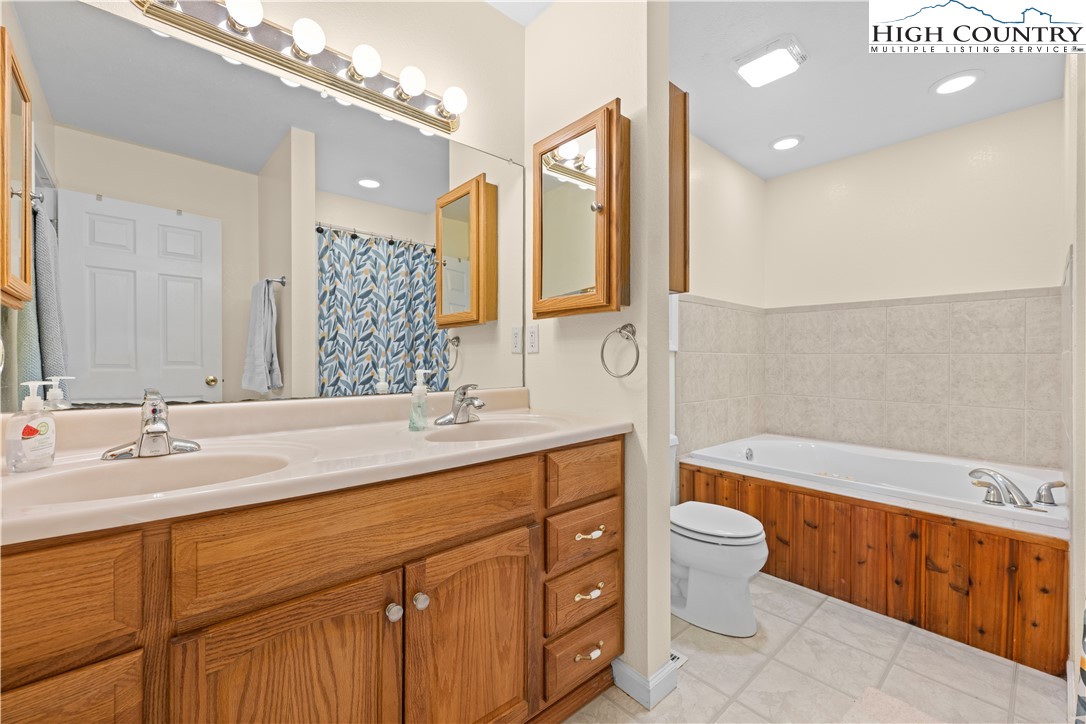 163 Goldfinch Hill Road Boone, NC 28607 - Photo 16 of 42 Gallery Image 16