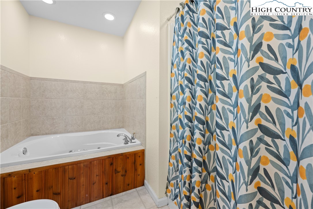 163 Goldfinch Hill Road Boone, NC 28607 - Photo 17 of 42 Gallery Image 17