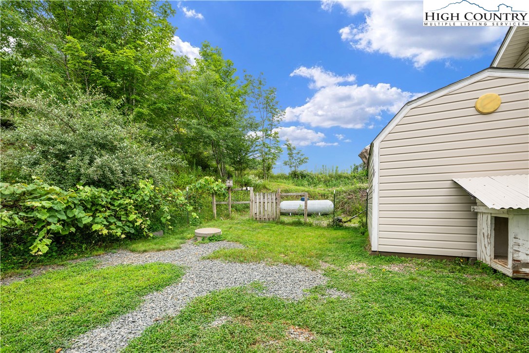 163 Goldfinch Hill Road Boone, NC 28607 - Photo 34 of 42 Gallery Image 34