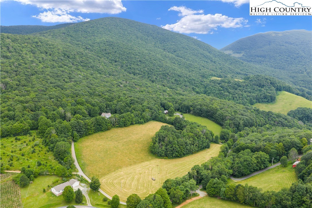 163 Goldfinch Hill Road Boone, NC 28607 - Photo 39 of 42 Gallery Image 39