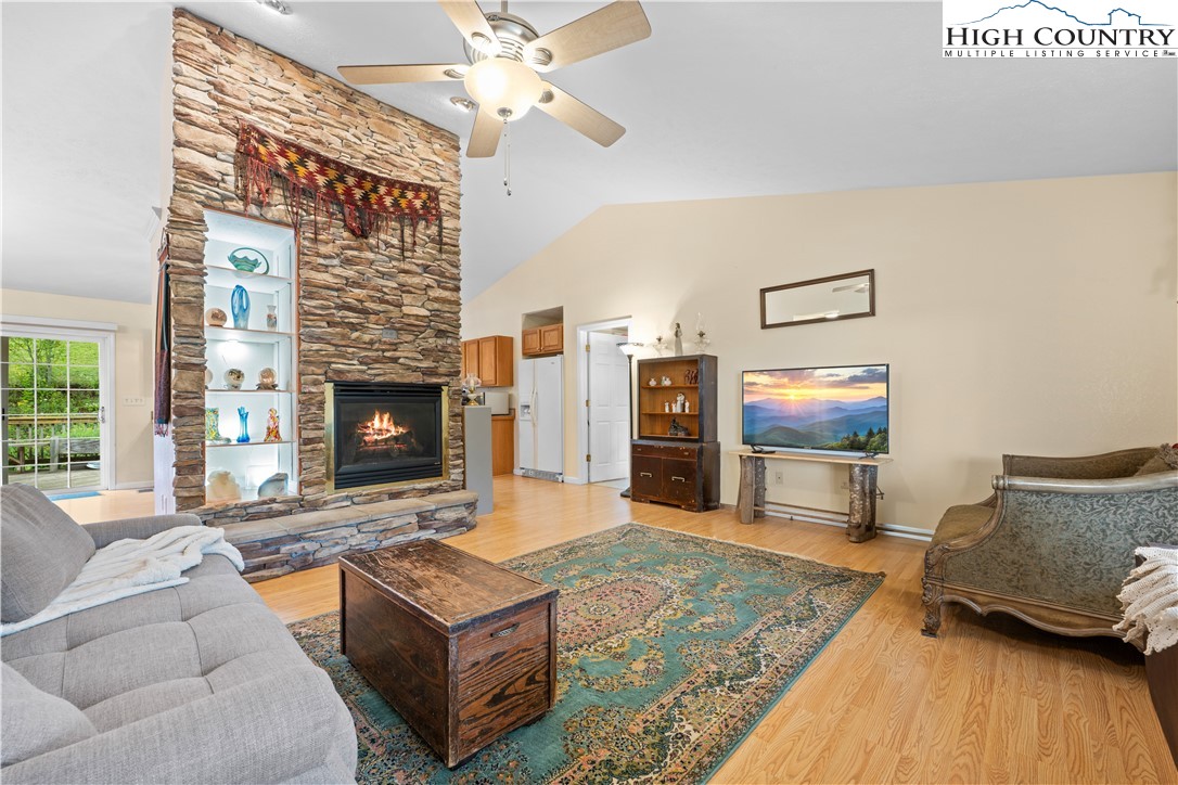 163 Goldfinch Hill Road Boone, NC 28607 - Photo 5 of 42 Gallery Image 5