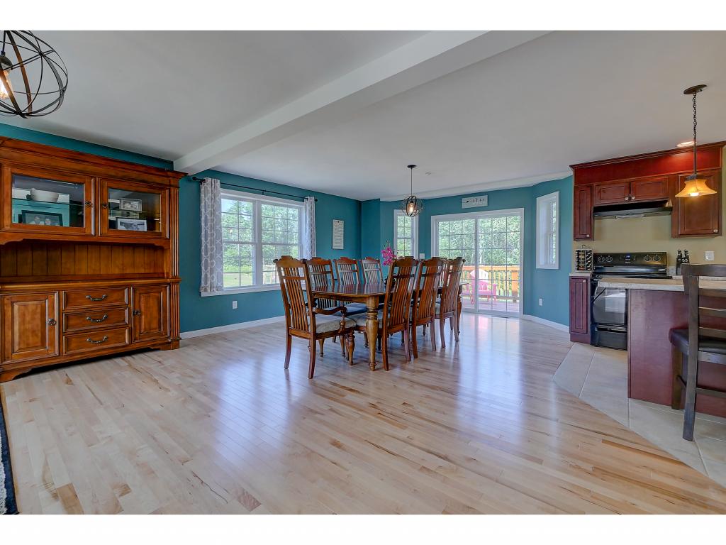48 Hilbren Road Weare, NH 03281 - Photo 4 of 33