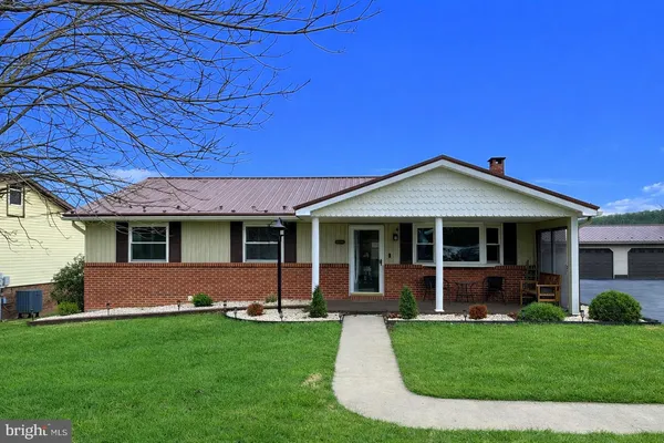 $289,900 | 14512 Barton Boulevard Southwest, Cumberland, MD 21502