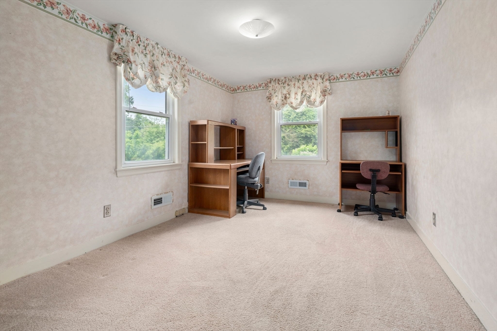 13 Henley Road Acton, MA 01720 - Photo 16 of 25