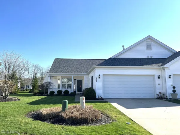$300,000 | 10649 Wood Duck Court, Aurora, OH 44202