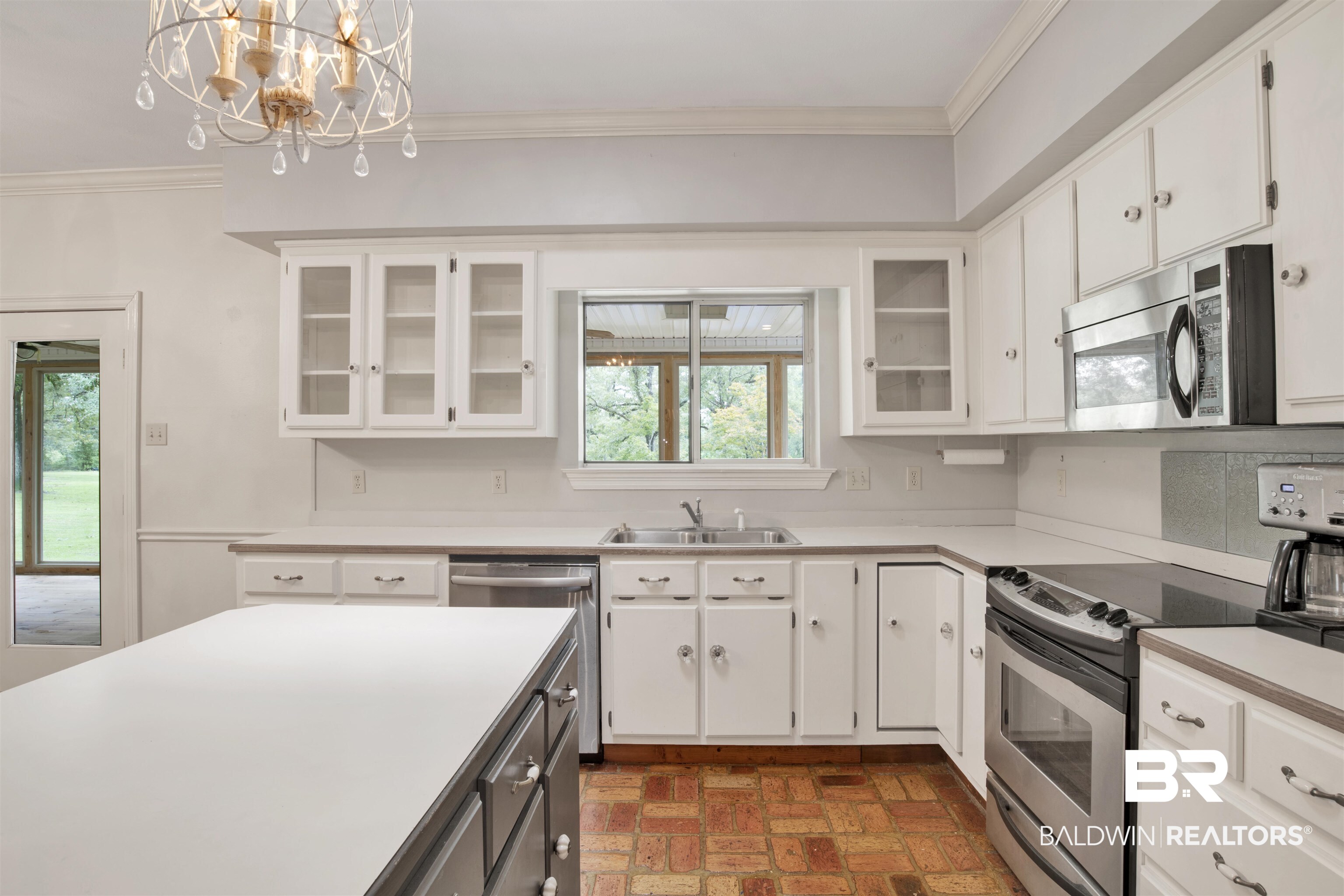 31330 Buzbee Road Daphne, AL 36527 - Photo 11 of 61 SS Appliances