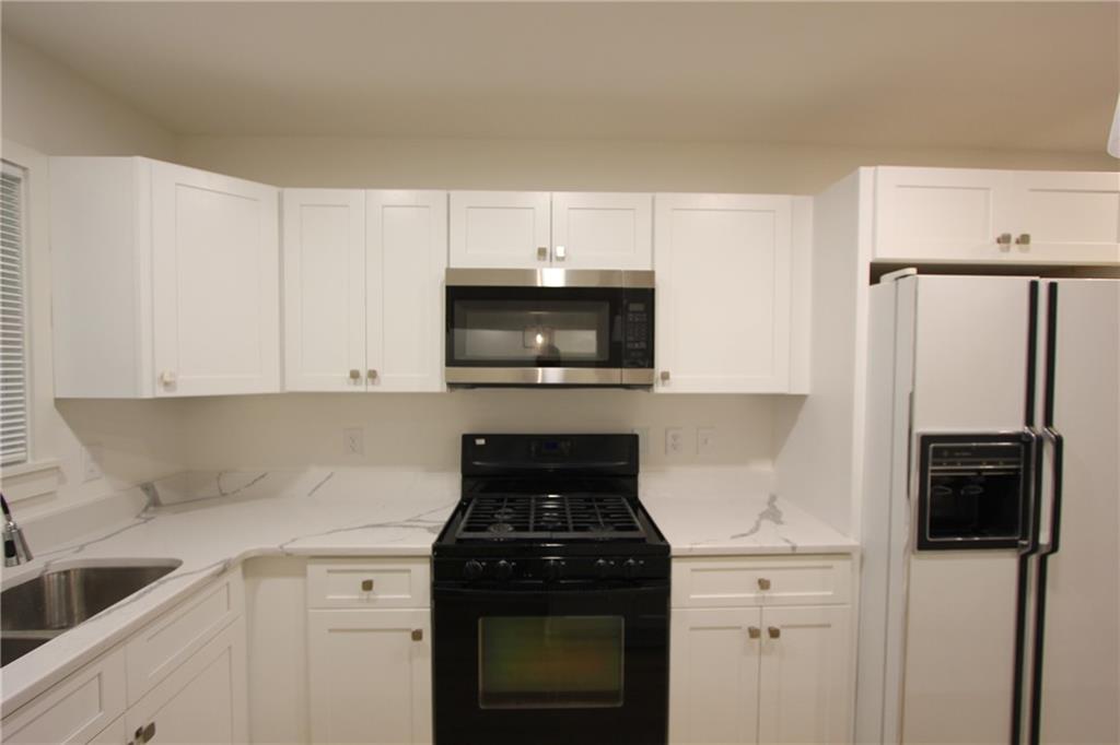 3533 Larkspur Terrace Decatur, GA 30032 - Photo 11 of 48