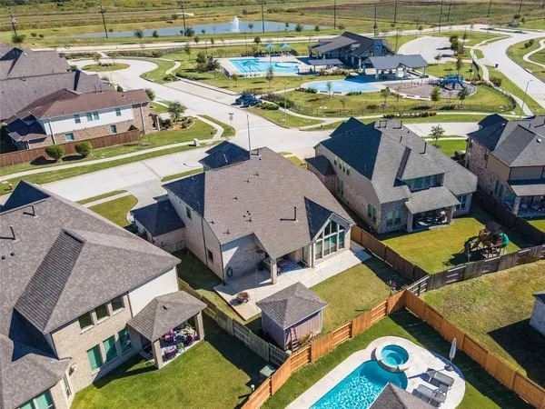 $525,000 | 6034 Lake Bridge Lane, Manvel, TX 77578