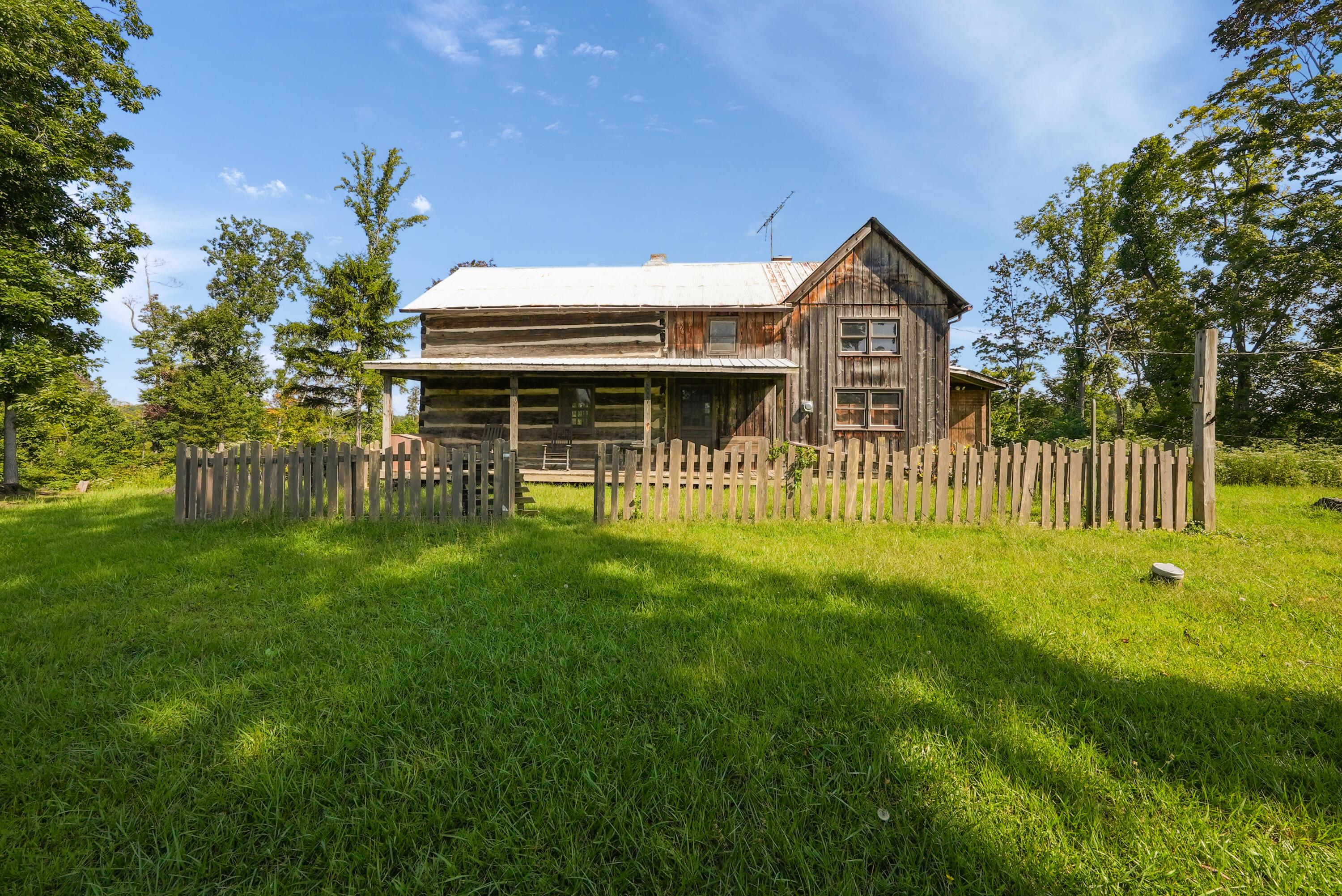 24657 Pole Ridge Road South Bloomingville, OH 43152 - Photo 2 of 41 DSC04211