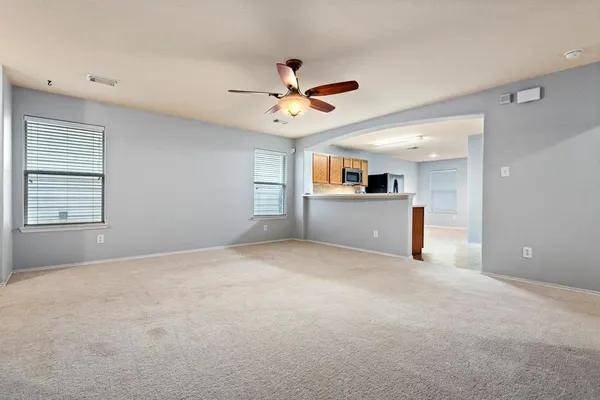 $1,900 | 1614 Wooded Acres Drive, Humble, TX 77396