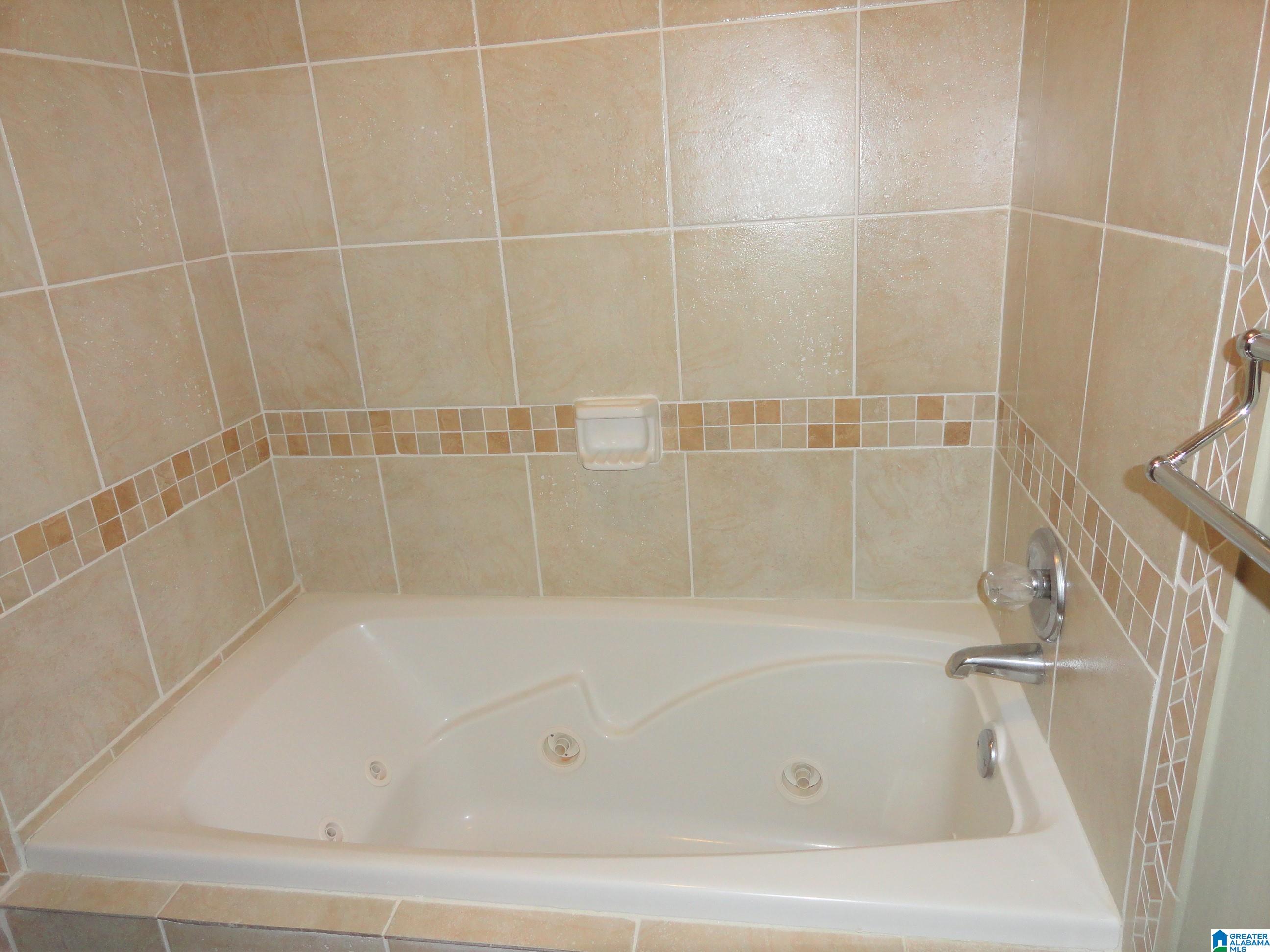 808 Oak Ridge Drive Birmingham, AL 35214 - Photo 16 of 27